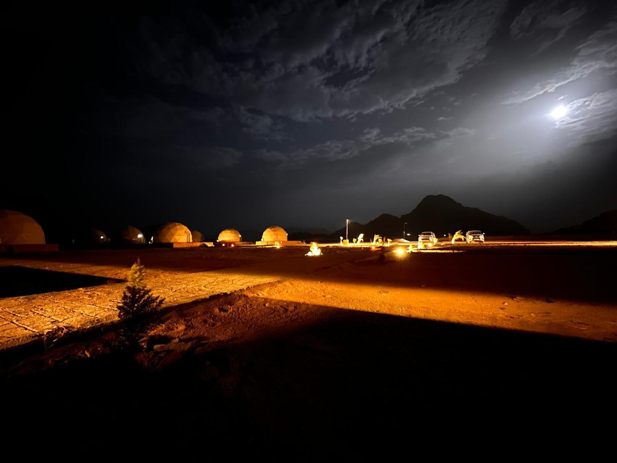 Rum Island Luxury Camp & Bubbles Hotel Ram Vadisi Dış mekan fotoğraf