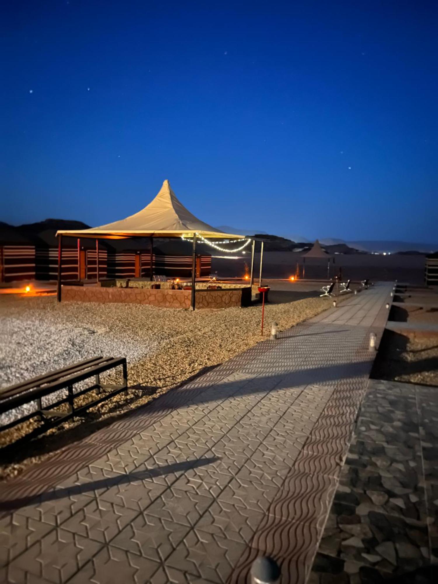 Rum Island Luxury Camp & Bubbles Hotel Ram Vadisi Dış mekan fotoğraf